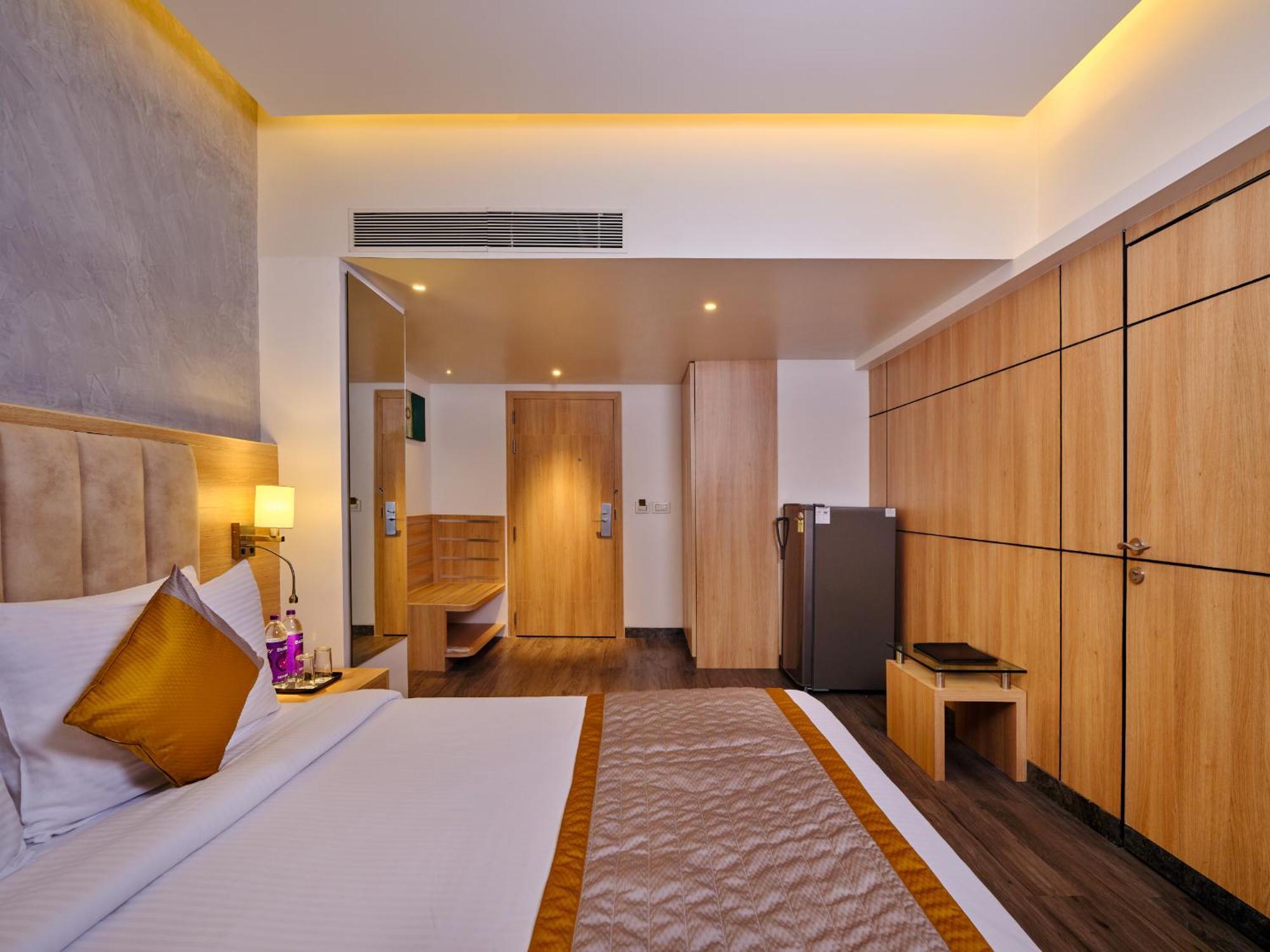 Sayaji Pune Wakad
