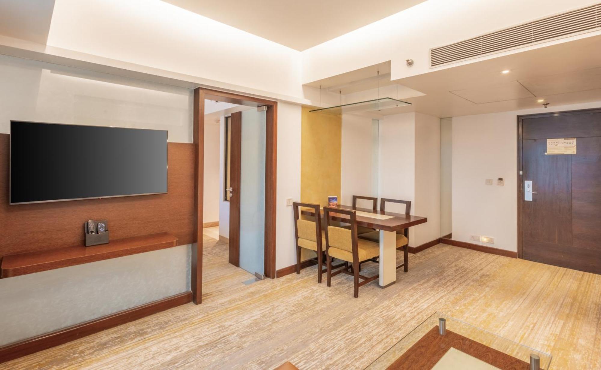 Sayaji Pune Hotel Wakad